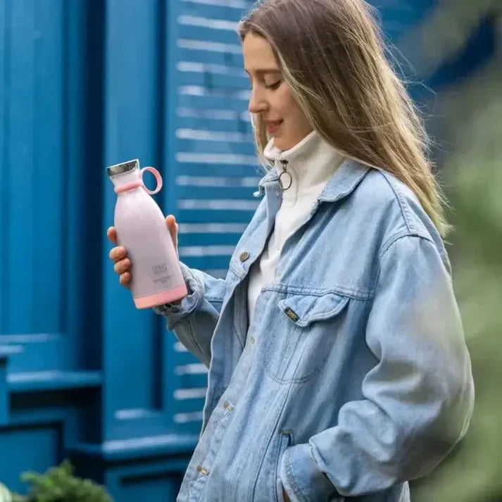 FreshJuice - خلاط صغير محمول